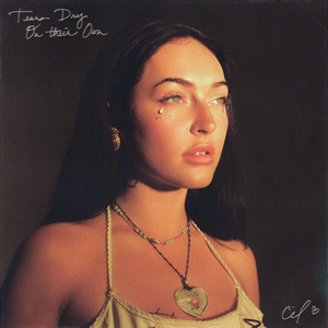 四肢被绑住憋尿捂住肚子
